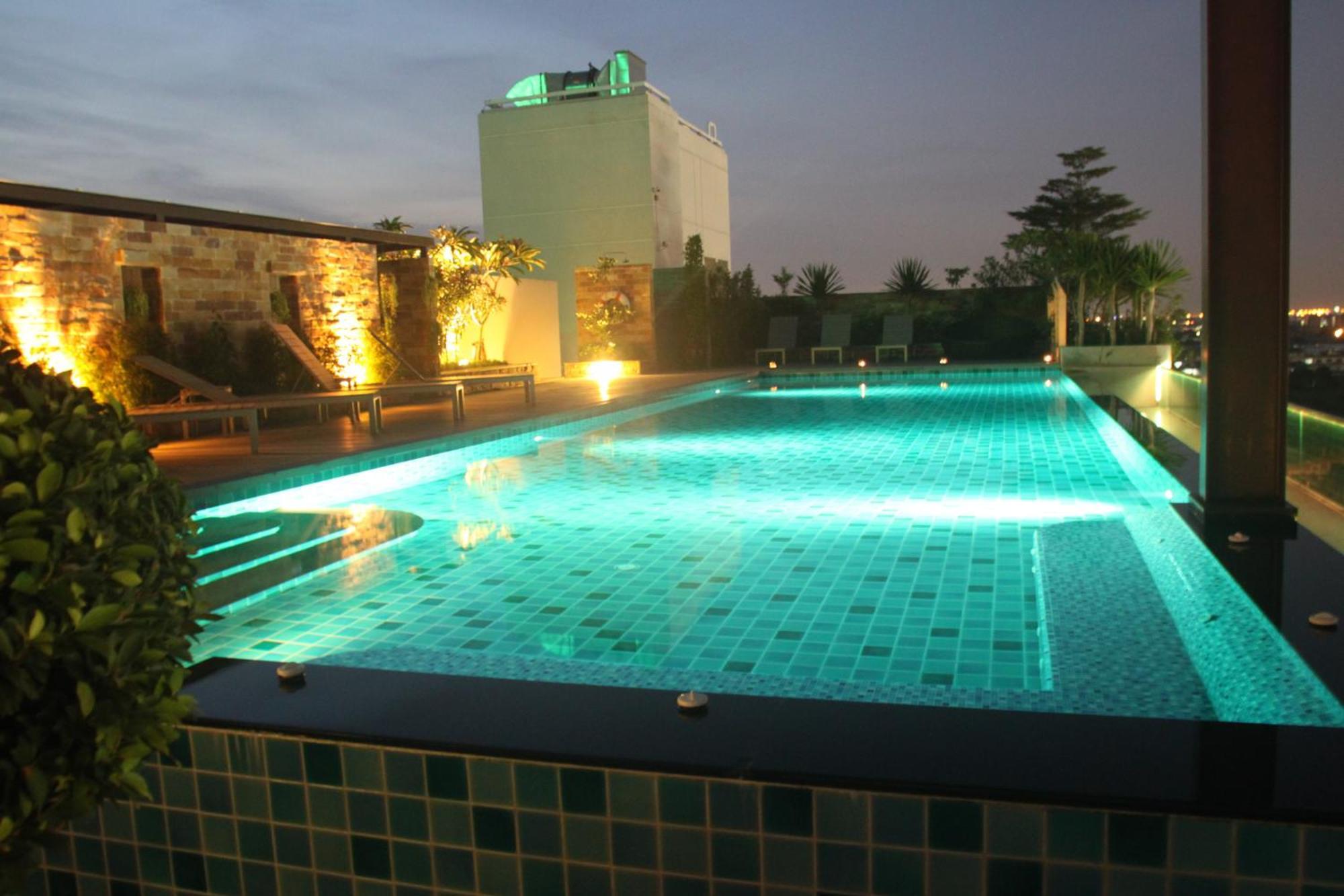 Park Village Rama II Bangkok Exterior foto